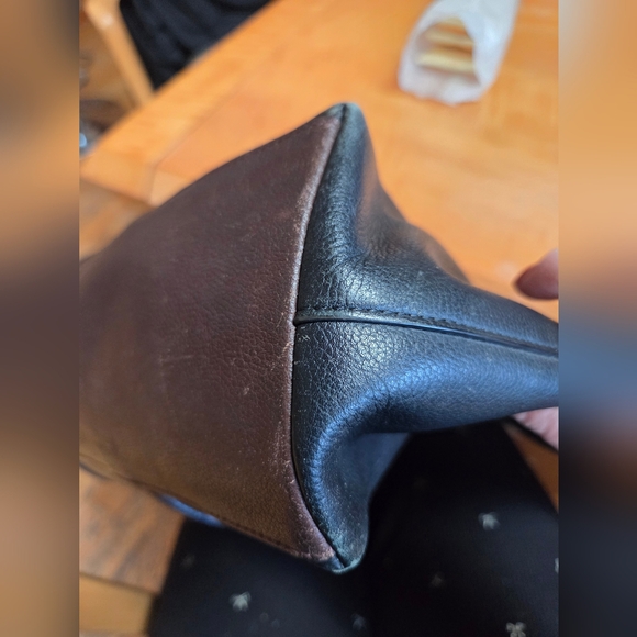 Vintage Coach Black and Brown Leather Tote Bag - Picture 7 of 16